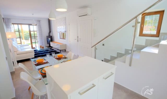 4 slaapkamer Villa te koop in La Portilla, Cuevas del Almanzora met zwembad garage - € 406.850 (Ref: 9088374)