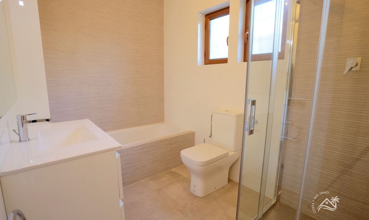 4 soveværelse Villa til salg i Cuevas del Almanzora med swimmingpool garage - € 406.850 (Ref: 9088374)