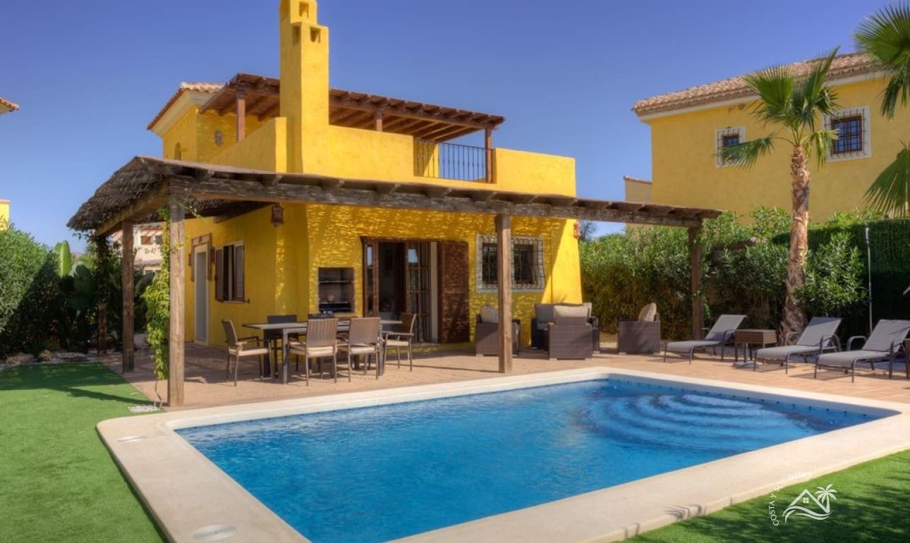 4 soveværelse Villa til salg i Cuevas del Almanzora med swimmingpool garage - € 406.850 (Ref: 9088374)