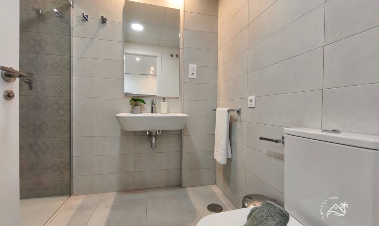 2 soveværelse Lejlighed til salg i San Juan de los Terreros med swimmingpool garage - € 193.000 (Ref: 9088375)