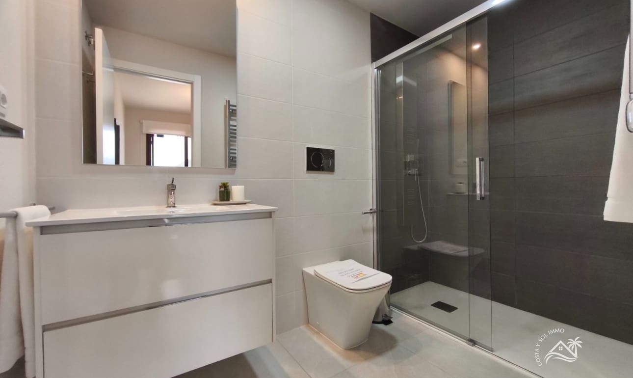 2 soveværelse Lejlighed til salg i San Juan de los Terreros med swimmingpool garage - € 237.000 (Ref: 9088376)