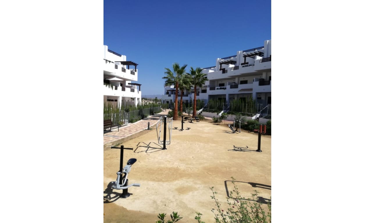2 chambre Appartement à vendre à San Juan de los Terreros avec piscine garage - 185 000 € (Ref: 9088378)