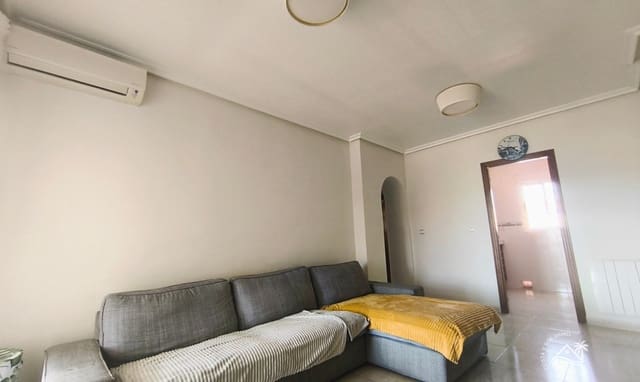 2 bedroom Bungalow for sale in Los Altos with pool - € 150,000 (Ref: 9172359)