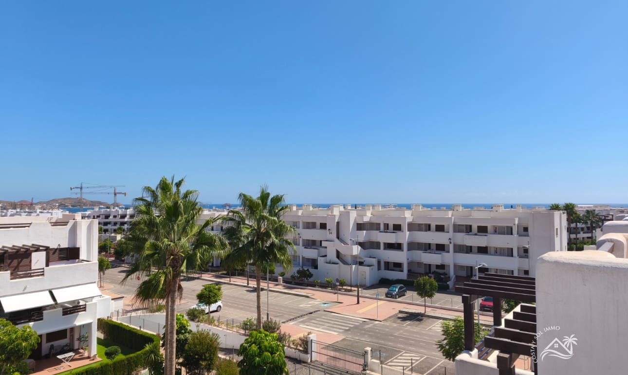 1 makuuhuone Kattohuoneisto myytävänä paikassa San Juan de los Terreros mukana uima-altaan 
autotalli - 159 900 € (Ref: 9256327)