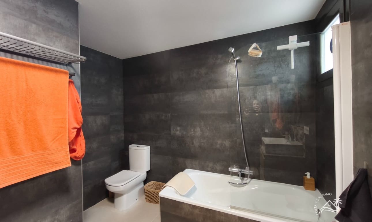 Apartamento de 3 habitaciones en San Juan de los Terreros en venta con piscina - 270.000 € (Ref: 9480680)