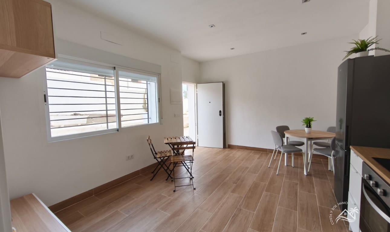 2 soveværelse Lejlighed til salg i Mojacar med swimmingpool - € 215.000 (Ref: 9550523)