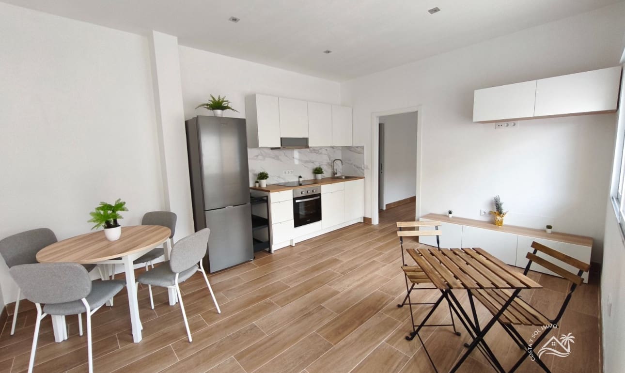 2 soveværelse Lejlighed til salg i Mojacar med swimmingpool - € 215.000 (Ref: 9550523)