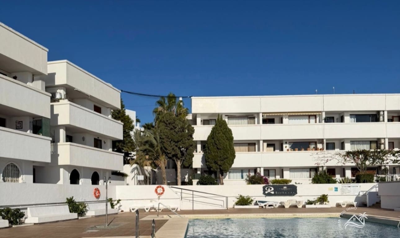 2 soveværelse Lejlighed til salg i Mojacar med swimmingpool - € 215.000 (Ref: 9550523)