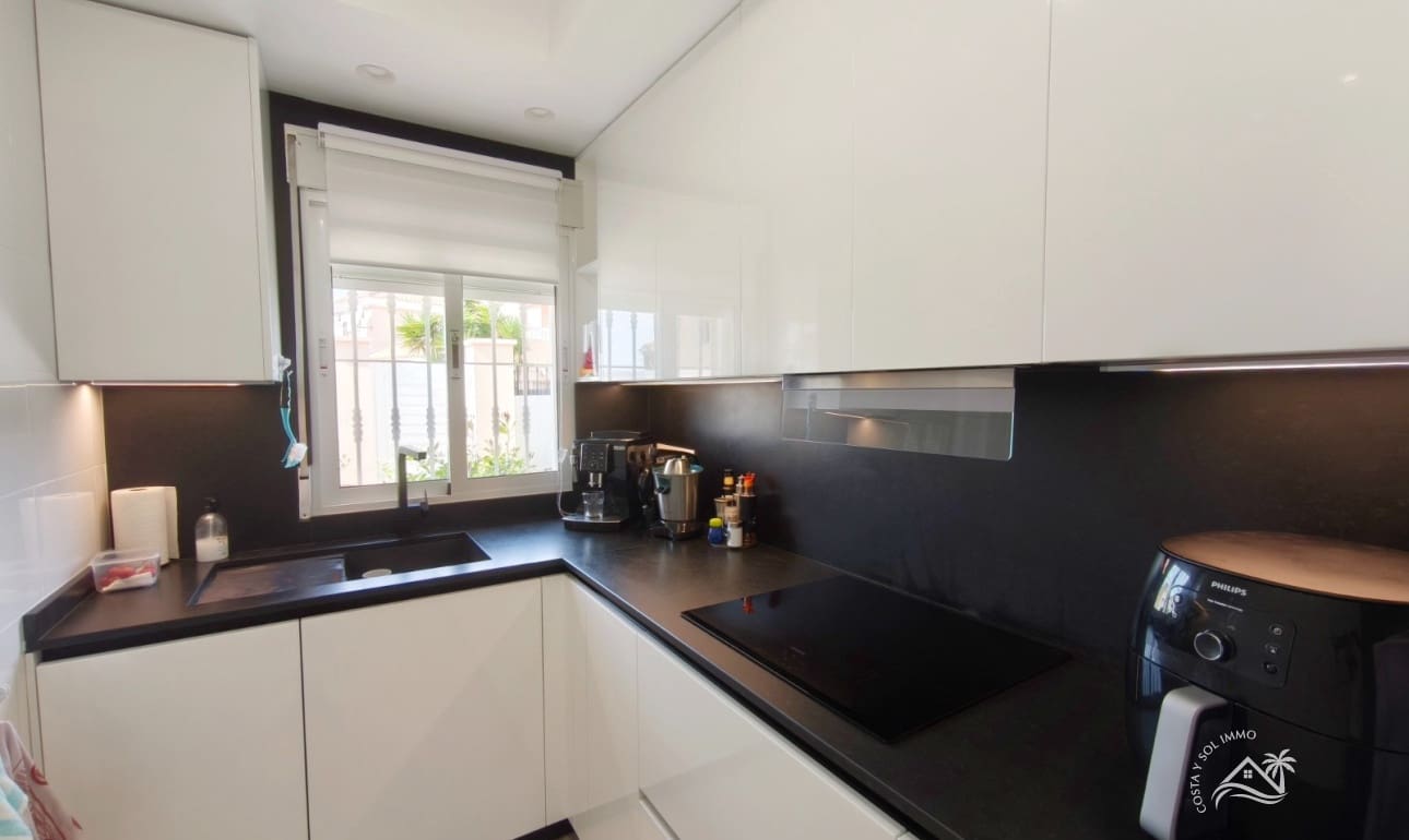 2 sovrum Villa till salu i San Juan de los Terreros med pool - 359 900 € (Ref: 9649933)