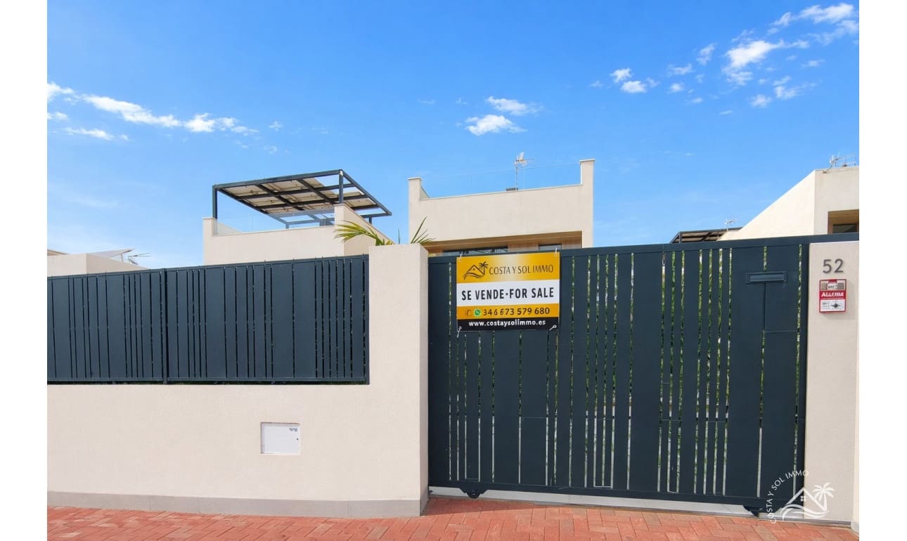 4 bedroom Villa for sale in Aguilas with pool - € 534,000 (Ref: 9679249)