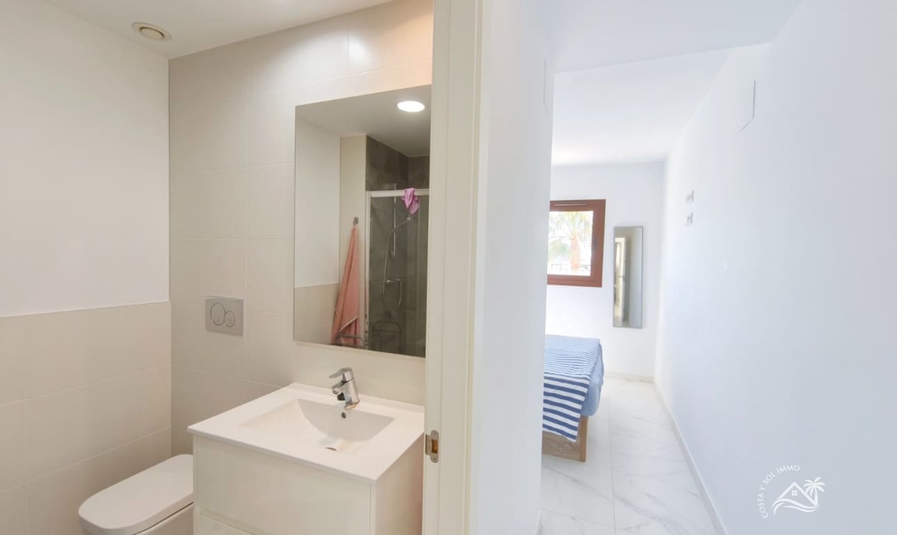 2 soverom Penthouse til salgs i San Juan de los Terreros med svømmebasseng garasje - € 199 000 (Ref: 9753435)