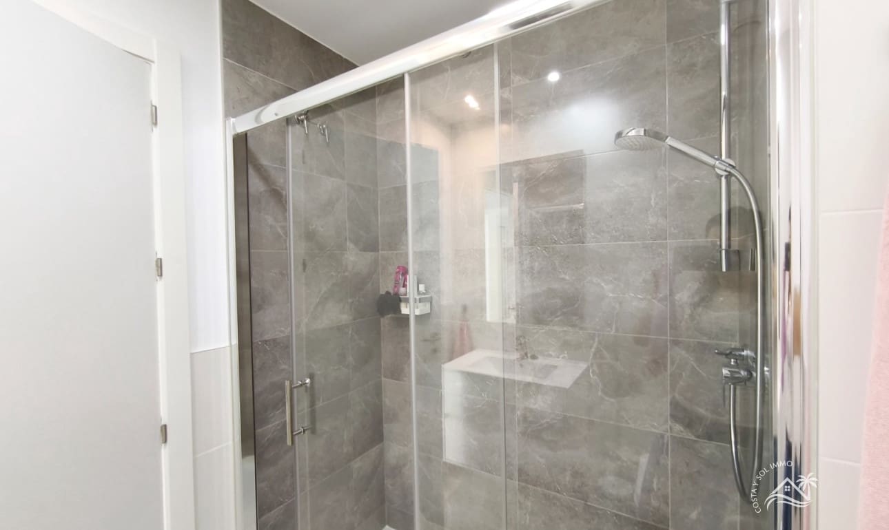 2 soverom Penthouse til salgs i San Juan de los Terreros med svømmebasseng garasje - € 199 000 (Ref: 9753435)