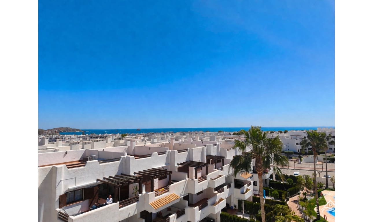 2 soverom Penthouse til salgs i San Juan de los Terreros med svømmebasseng garasje - € 199 000 (Ref: 9753435)