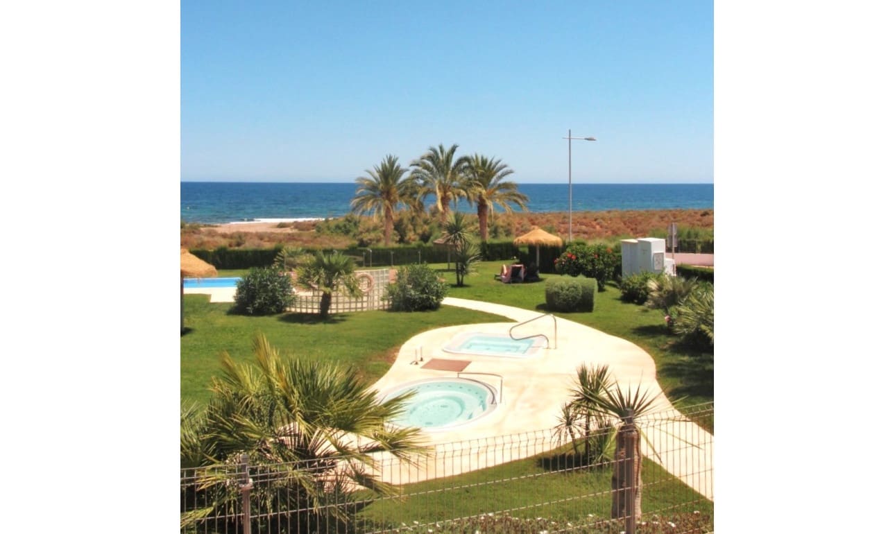 2 Zimmer Apartment zu verkaufen in San Juan de los Terreros mit Pool - 225.000 € (Ref: 9798437)