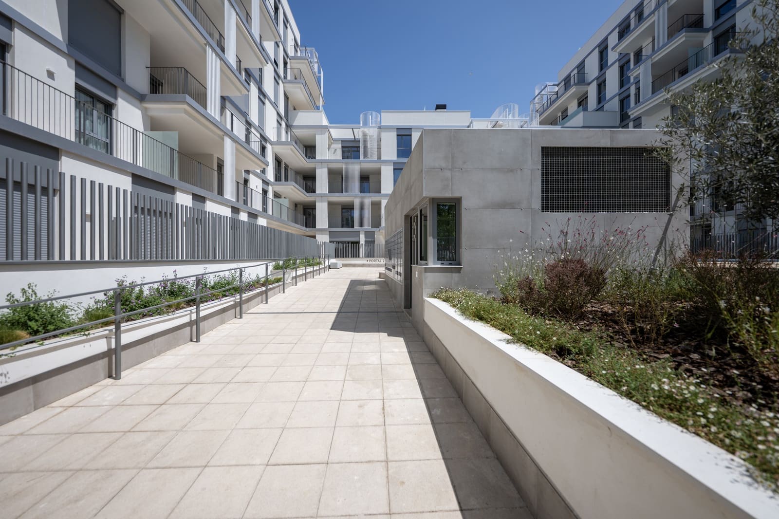 2 quarto Penthouse para arrendar em Palma de Mallorca com piscina garagem - 4 000 € (Ref: 9614294)