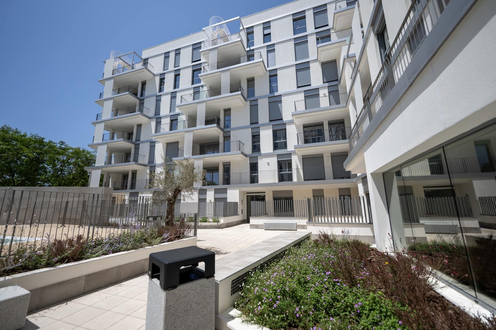 2 quarto Penthouse para arrendar em Palma de Mallorca com piscina garagem - 4 000 € (Ref: 9614294)