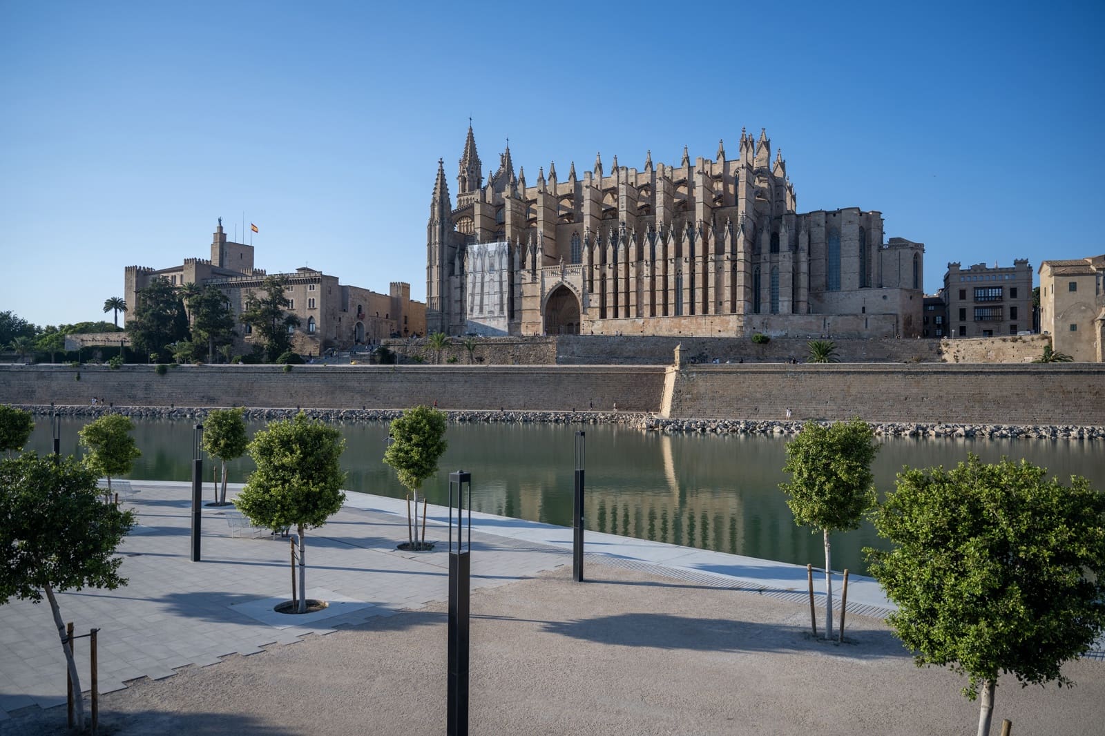 2 quarto Penthouse para arrendar em Palma de Mallorca com piscina garagem - 4 000 € (Ref: 9614294)