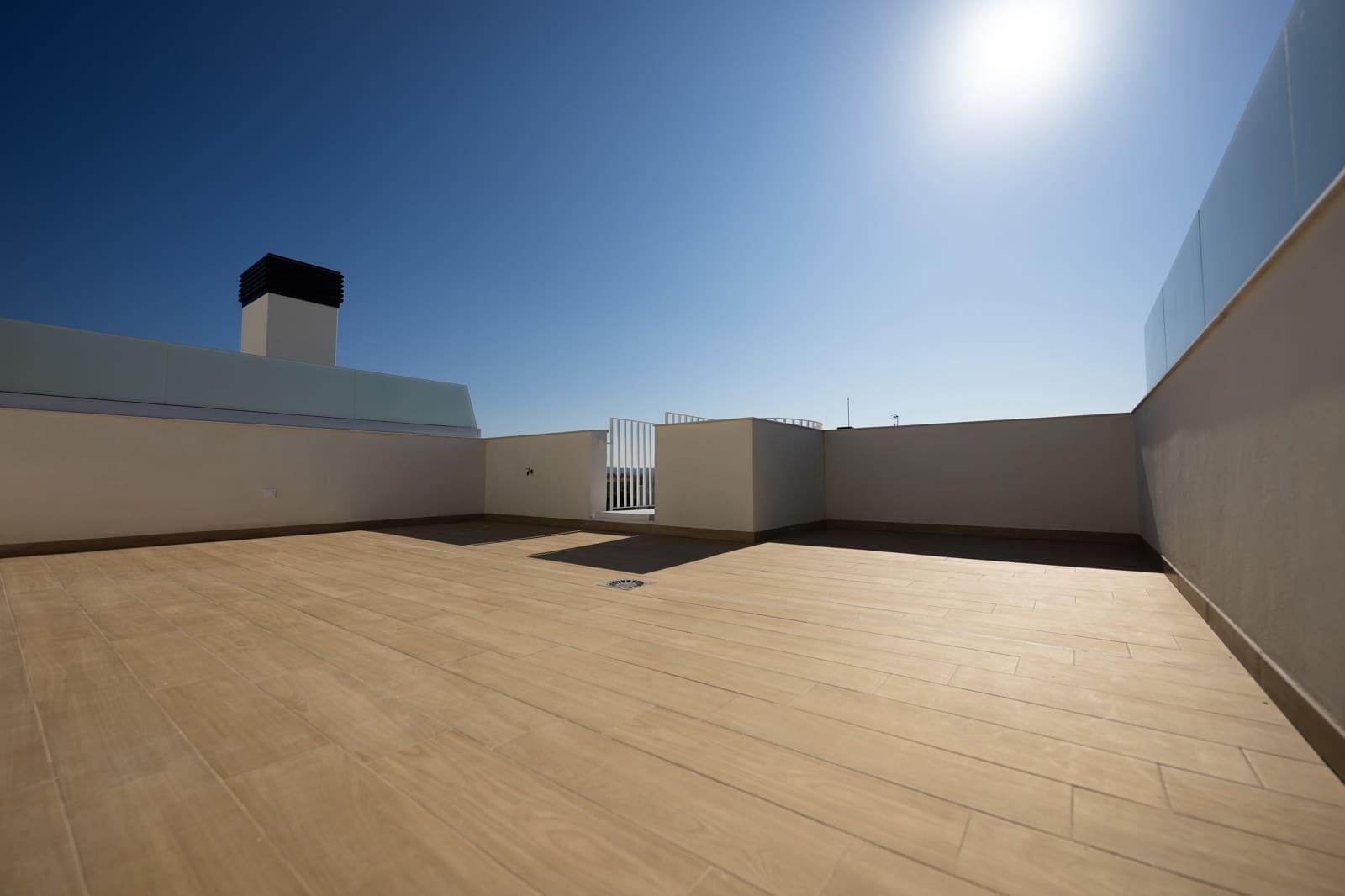 2 quarto Penthouse para arrendar em Palma de Mallorca com piscina garagem - 4 000 € (Ref: 9614294)