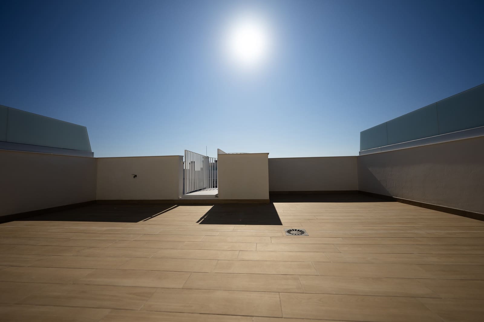 2 quarto Penthouse para arrendar em Palma de Mallorca com piscina garagem - 4 000 € (Ref: 9614294)