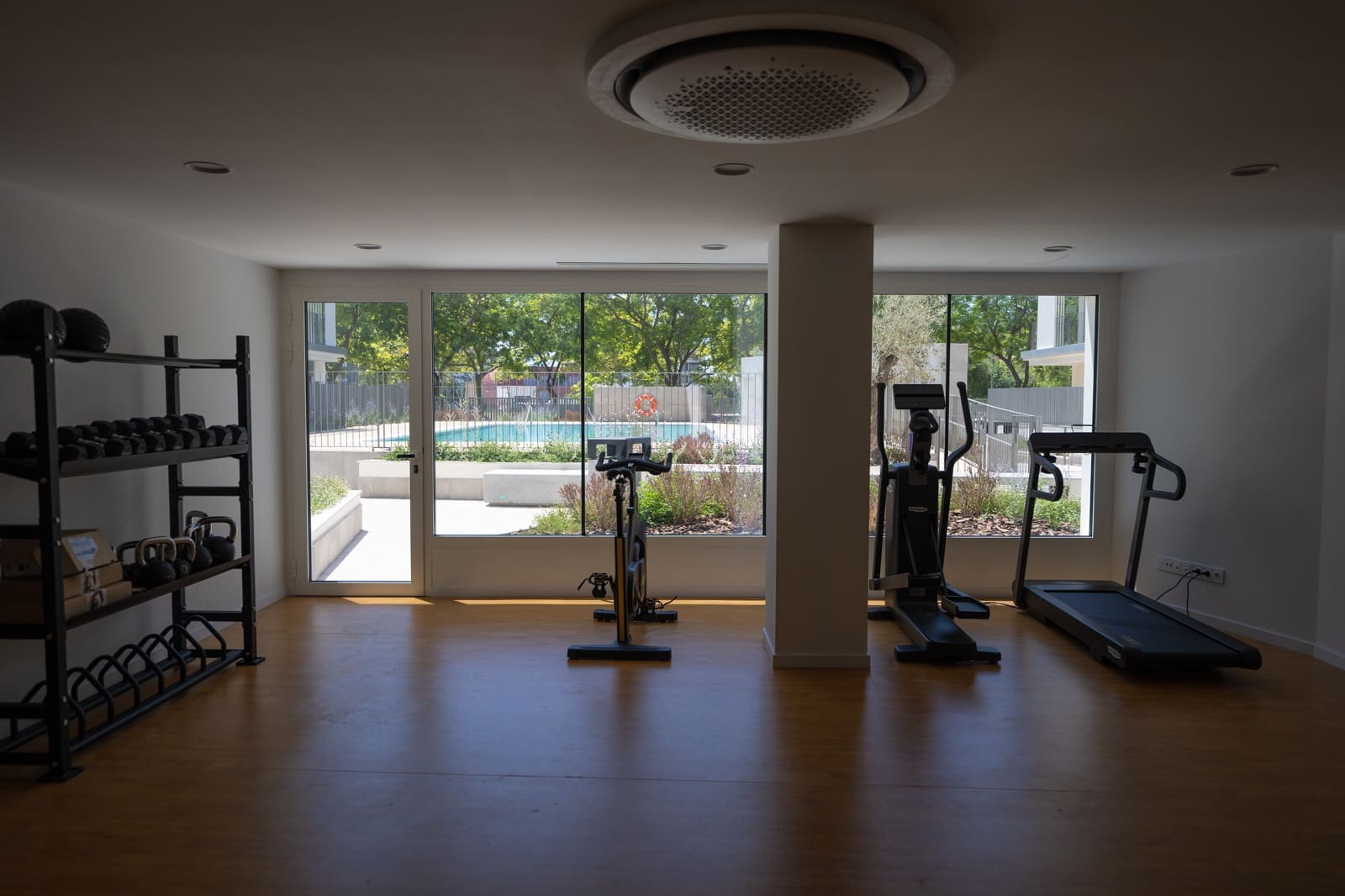 2 quarto Penthouse para arrendar em Palma de Mallorca com piscina garagem - 4 000 € (Ref: 9614294)