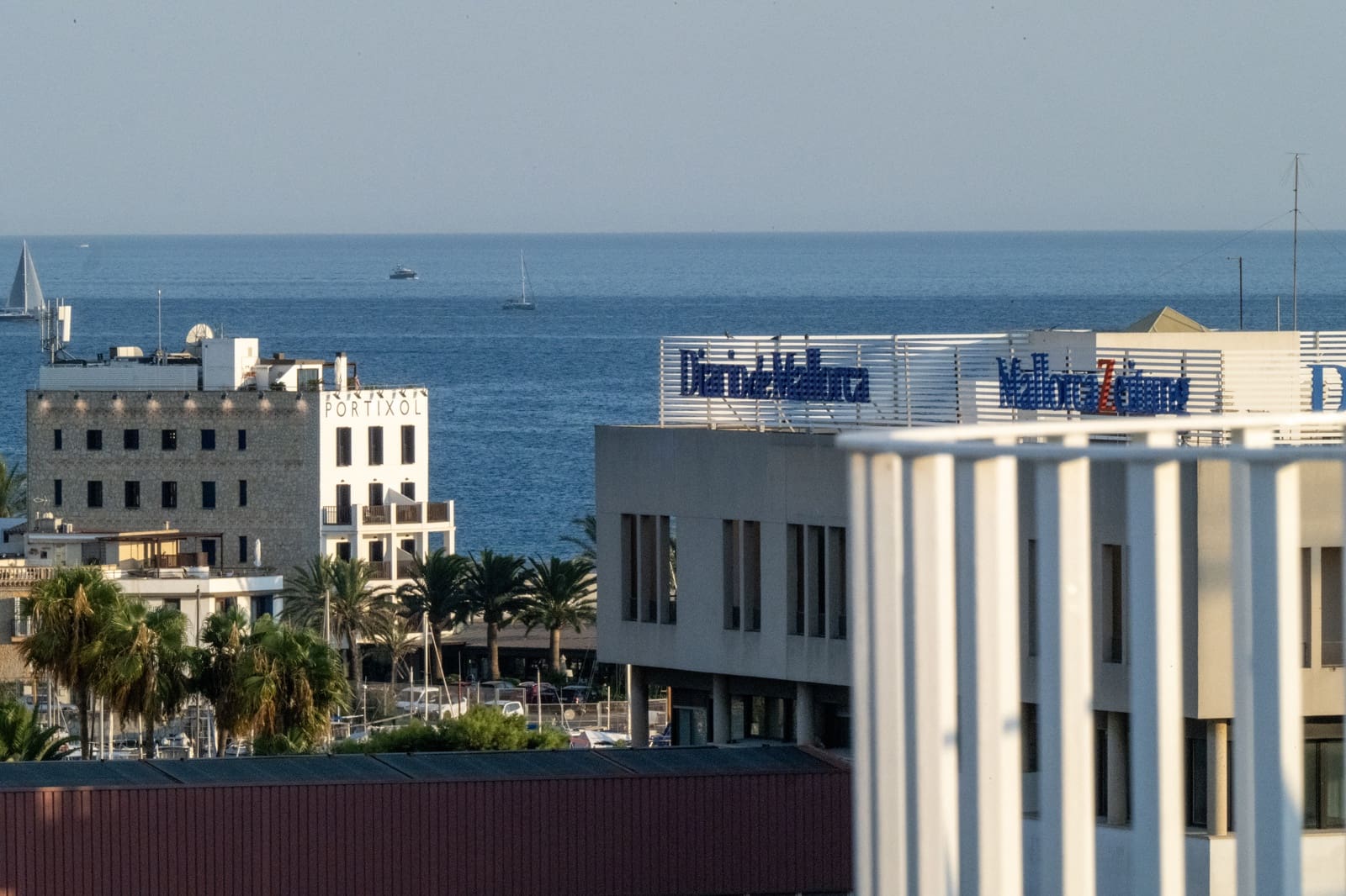 2 quarto Penthouse para arrendar em Palma de Mallorca com piscina garagem - 4 000 € (Ref: 9614294)