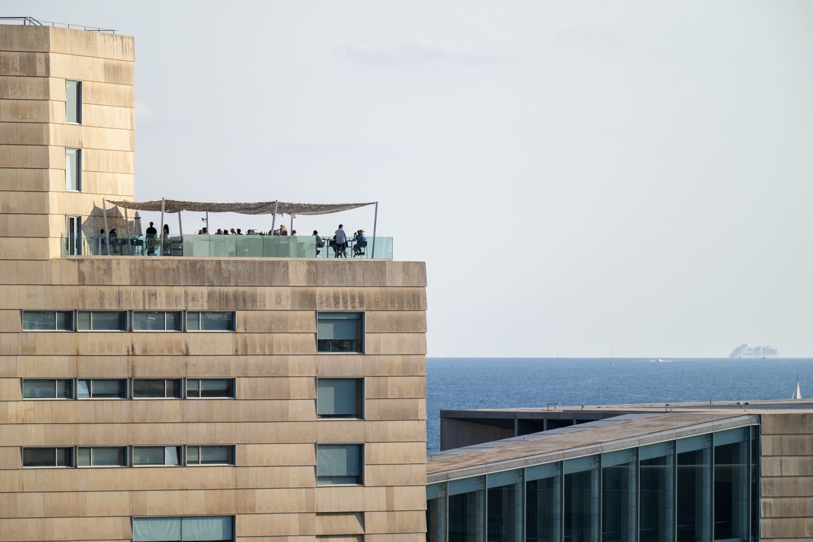 2 quarto Penthouse para arrendar em Palma de Mallorca com piscina garagem - 4 000 € (Ref: 9614294)