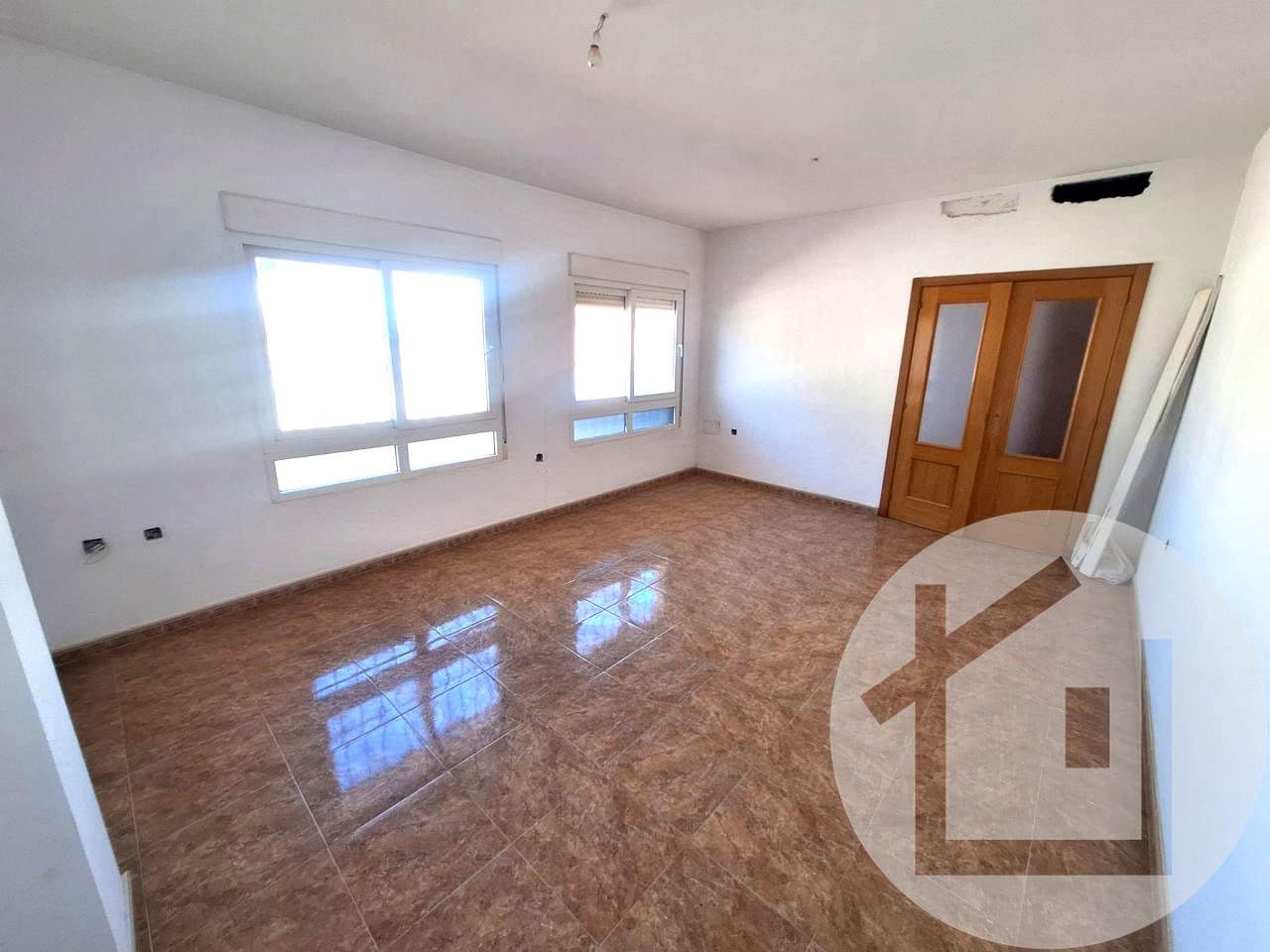 4 bedroom Villa for sale in El Algar with garage - € 206,800 (Ref: 9896974)