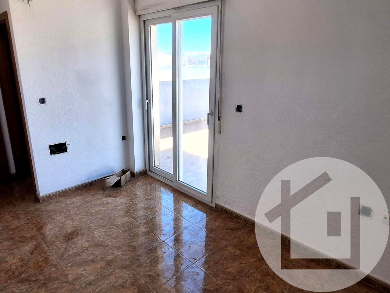 4 bedroom Villa for sale in El Algar with garage - € 206,800 (Ref: 9896974)