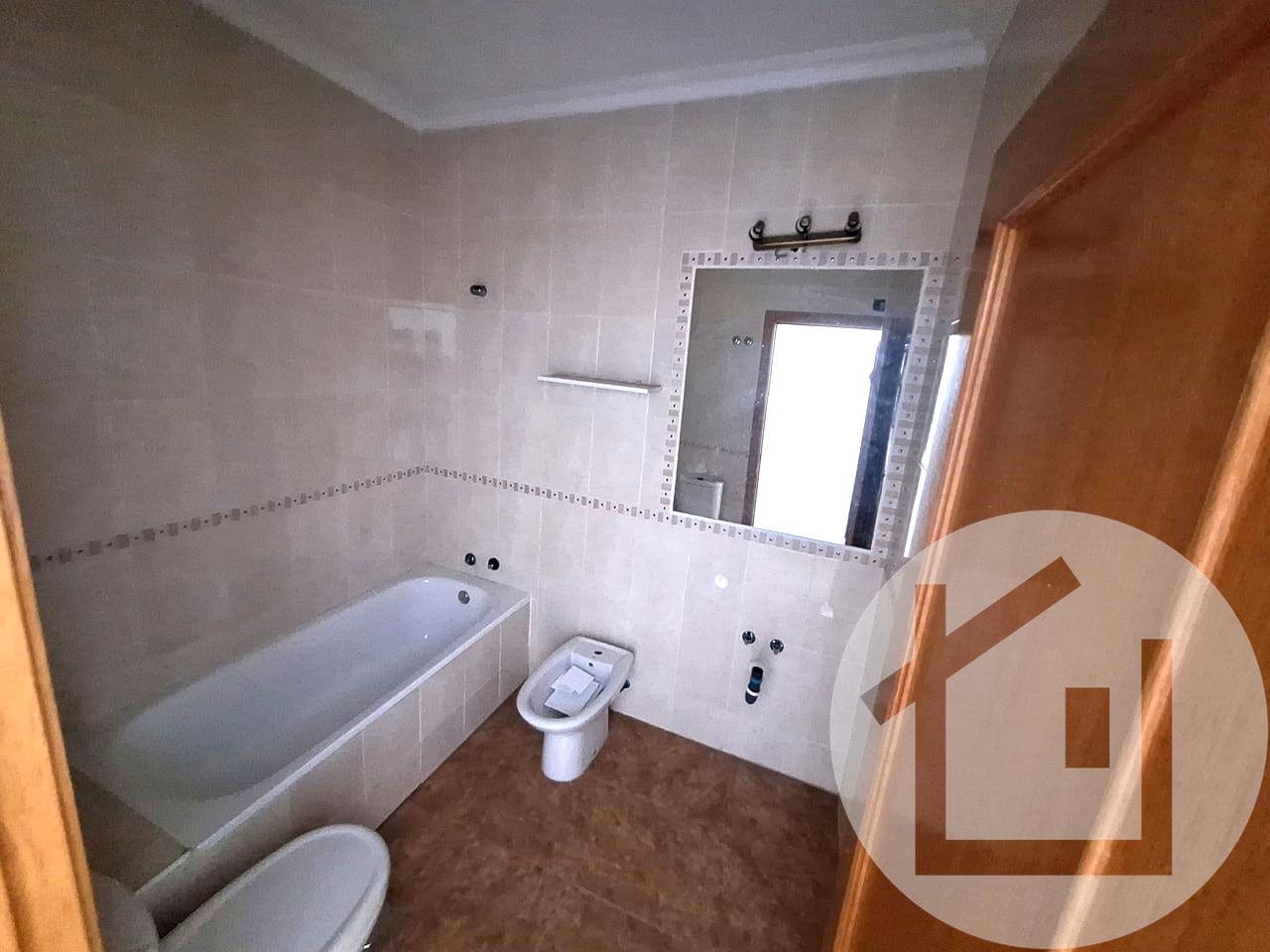 4 bedroom Villa for sale in El Algar with garage - € 206,800 (Ref: 9896974)