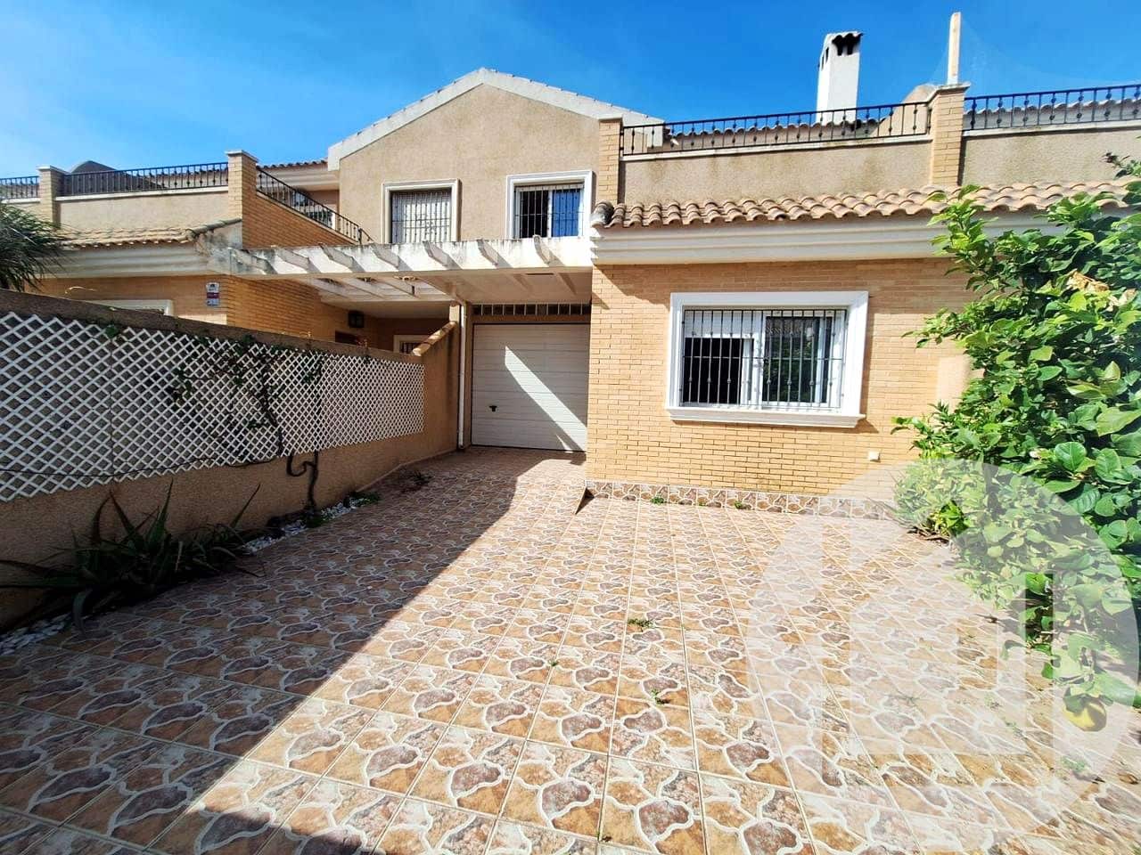 Chalet de 3 habitaciones en San Javier en venta - 221.500 € (Ref: 9896975)