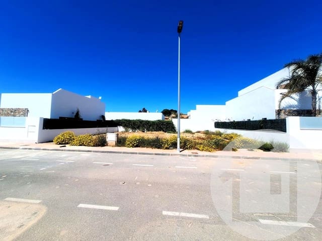 Rakentamaton maa myytävänä paikassa Santiago de la Ribera, San Javier - 149 000 € (Ref: 9896979)