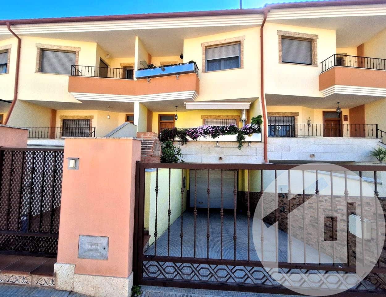 4 bedroom Flat for sale in El Mirador - € 280,000 (Ref: 9896980)