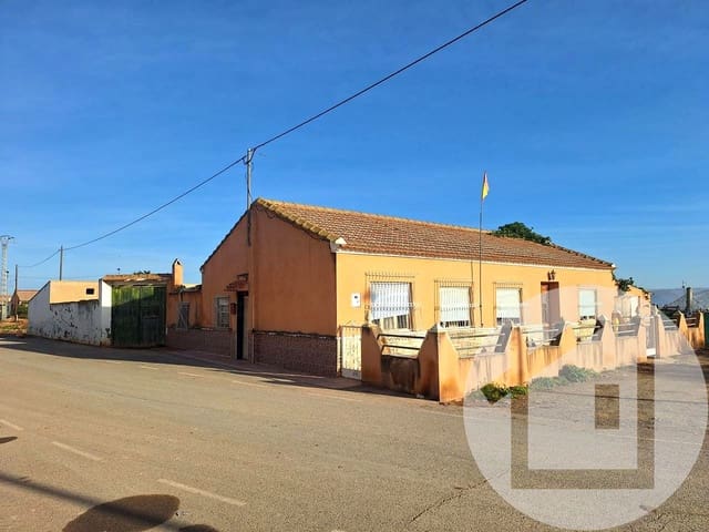 6 bedroom Finca/Country House for sale in Torre-Pacheco - € 158,900 (Ref: 9896981)