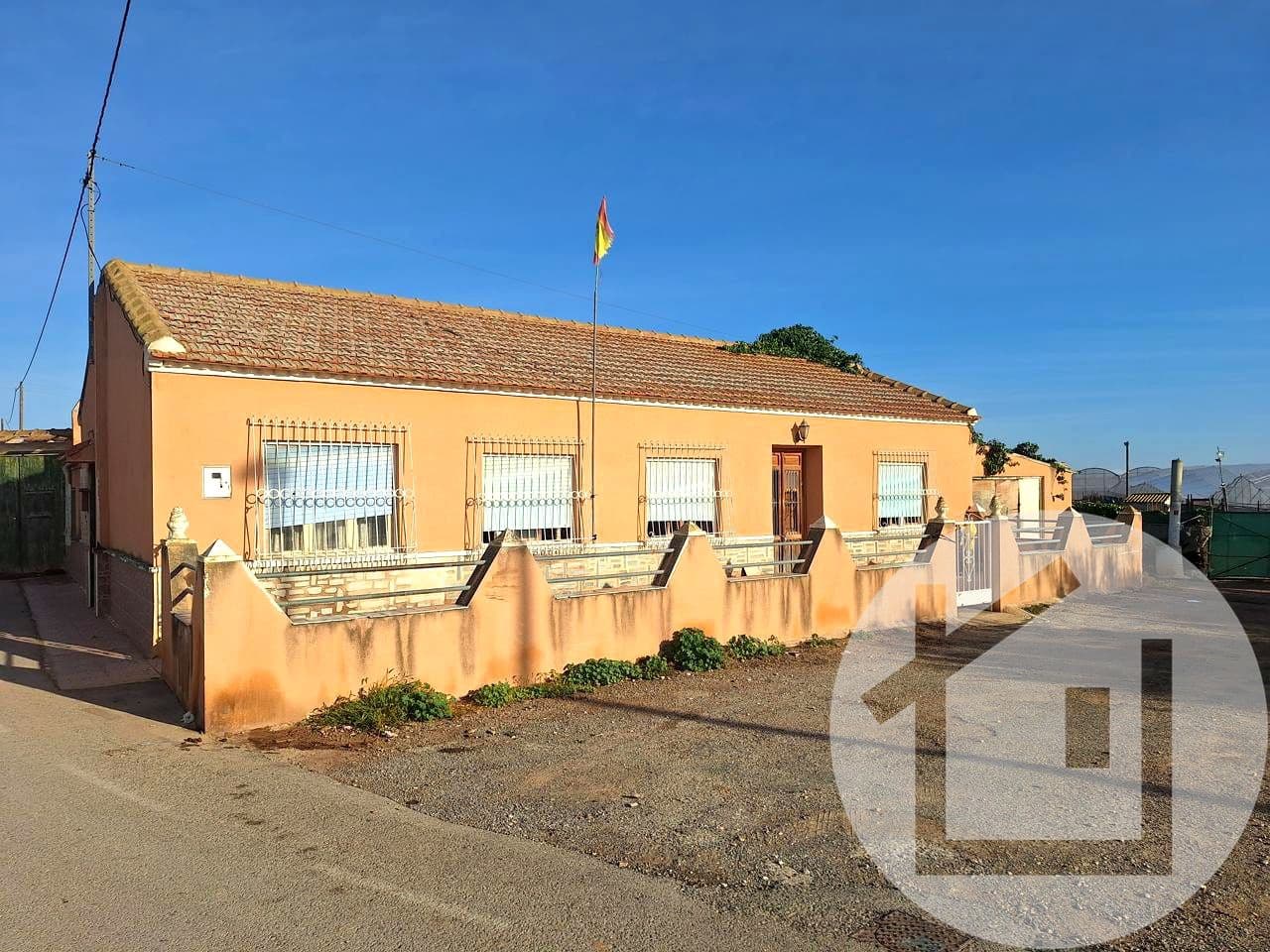 6 bedroom Finca/Country House for sale in Torre-Pacheco - € 158,900 (Ref: 9896981)