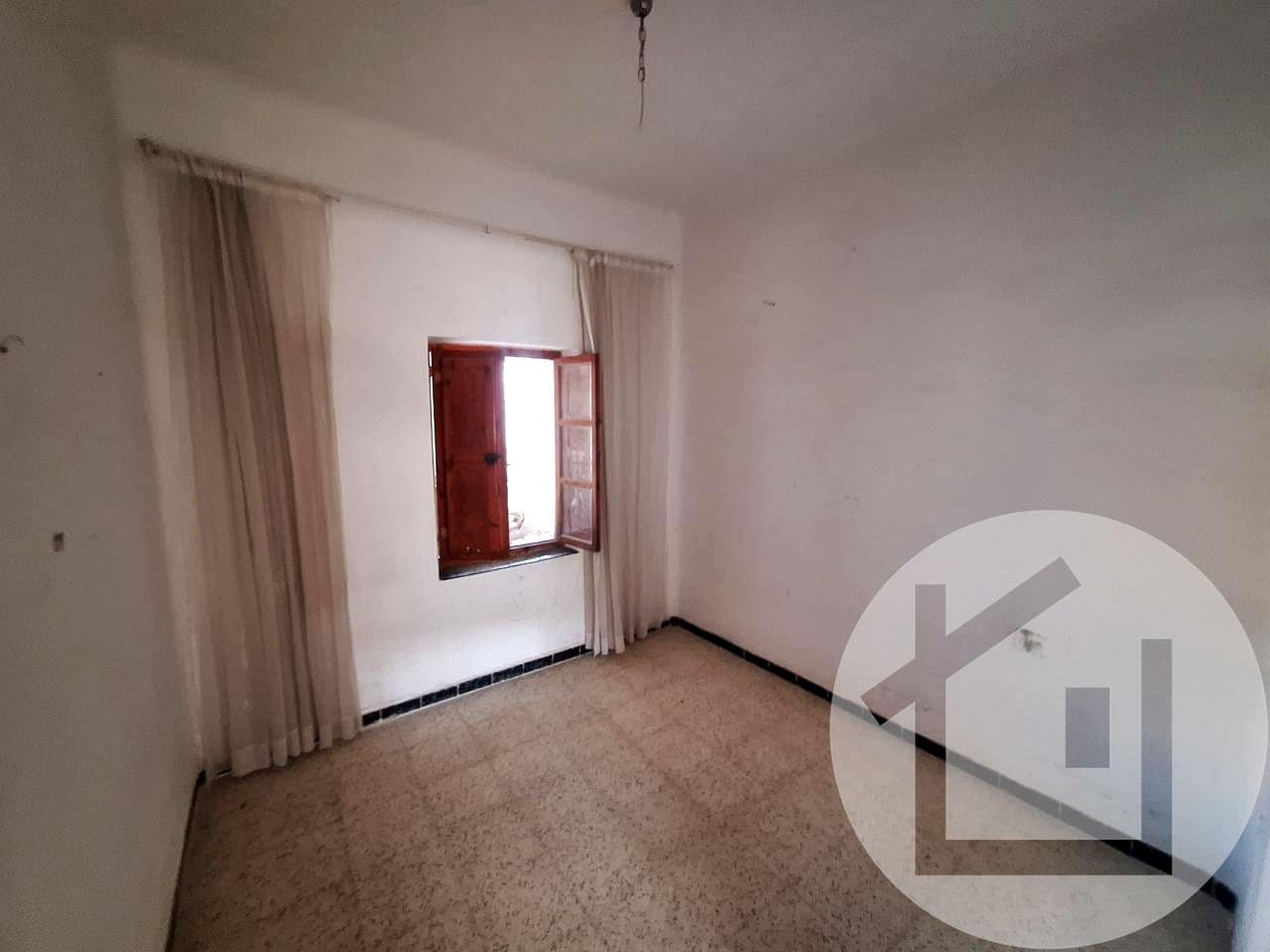 6 bedroom Finca/Country House for sale in Torre-Pacheco - € 158,900 (Ref: 9896981)