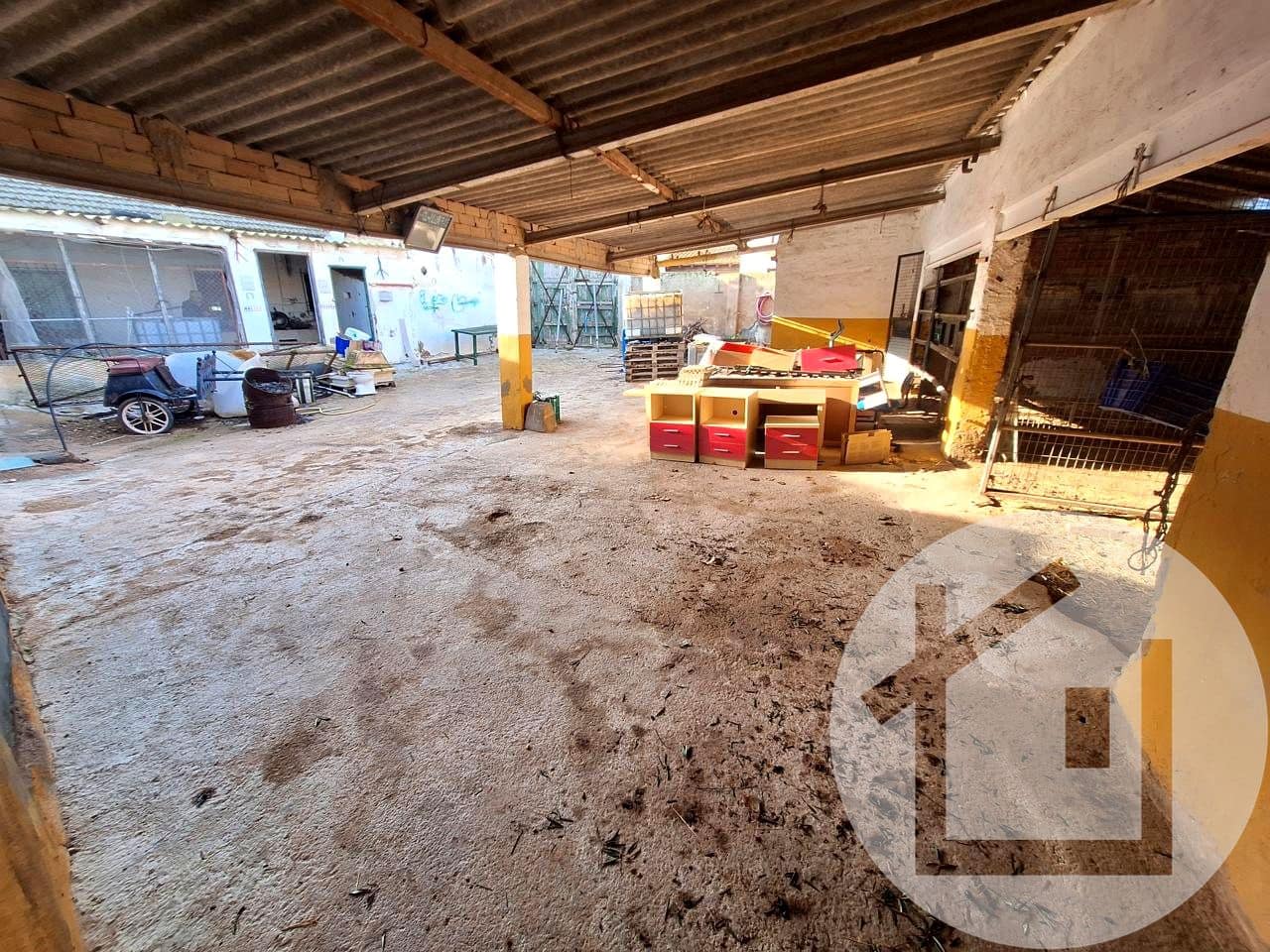 6 bedroom Finca/Country House for sale in Torre-Pacheco - € 158,900 (Ref: 9896981)