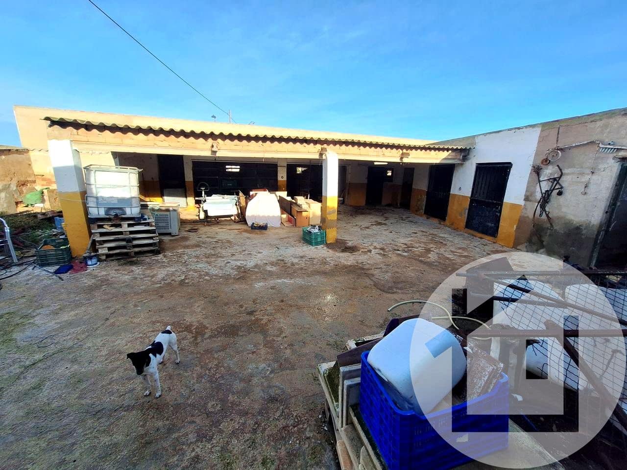 6 bedroom Finca/Country House for sale in Torre-Pacheco - € 158,900 (Ref: 9896981)