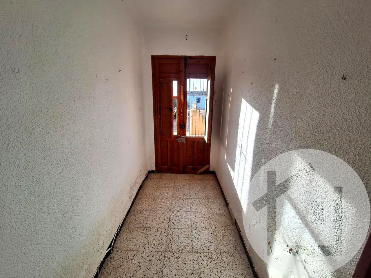 6 bedroom Finca/Country House for sale in Torre-Pacheco - € 158,900 (Ref: 9896981)