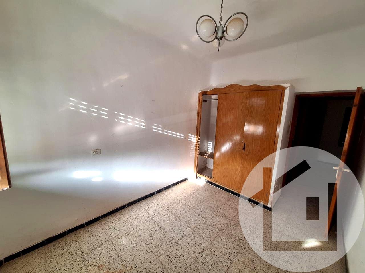 6 bedroom Finca/Country House for sale in Torre-Pacheco - € 158,900 (Ref: 9896981)
