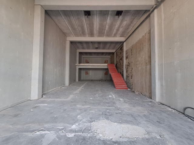 Negocio de 1 habitación en Ciudad, San Javier en alquiler - 950 € (Ref: 9896986)