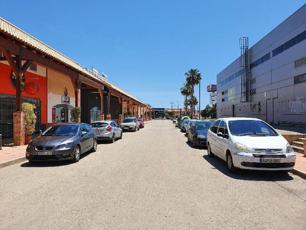 Negocio de 1 habitación en San Javier en alquiler - 950 € (Ref: 9896986)