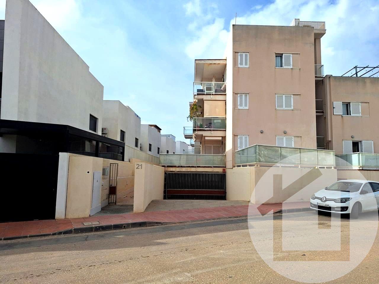 Garage zu verkaufen in Santiago de la Ribera - 10.000 € (Ref: 9896987)