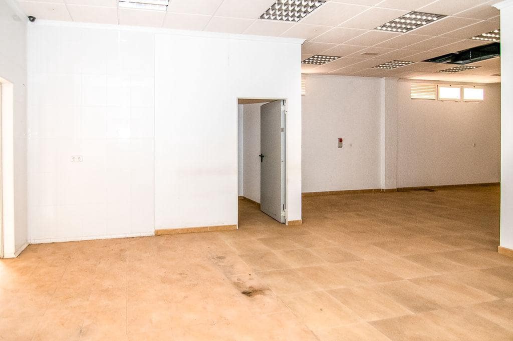 2 quarto Empresa para venda em Lo Pagan - 123 000 € (Ref: 9965531)
