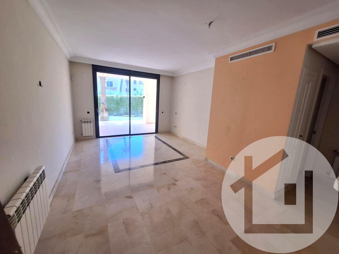 2 bedroom Flat for sale in Roda with pool - € 155,000 (Ref: 9966900)
