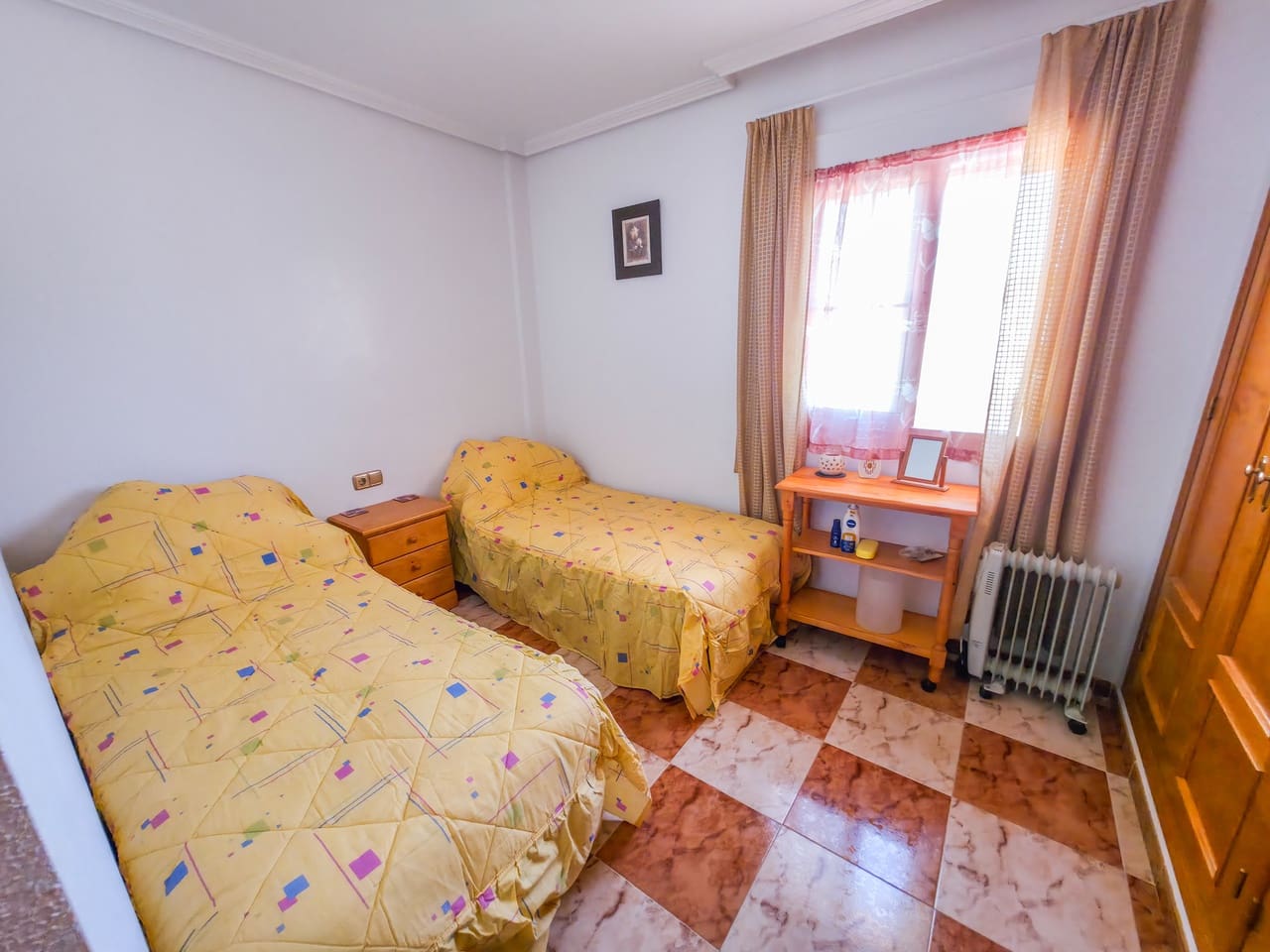 2 Zimmer Apartment zu verkaufen in Orihuela Costa mit Pool Garage - 157.500 € (Ref: 10000971)