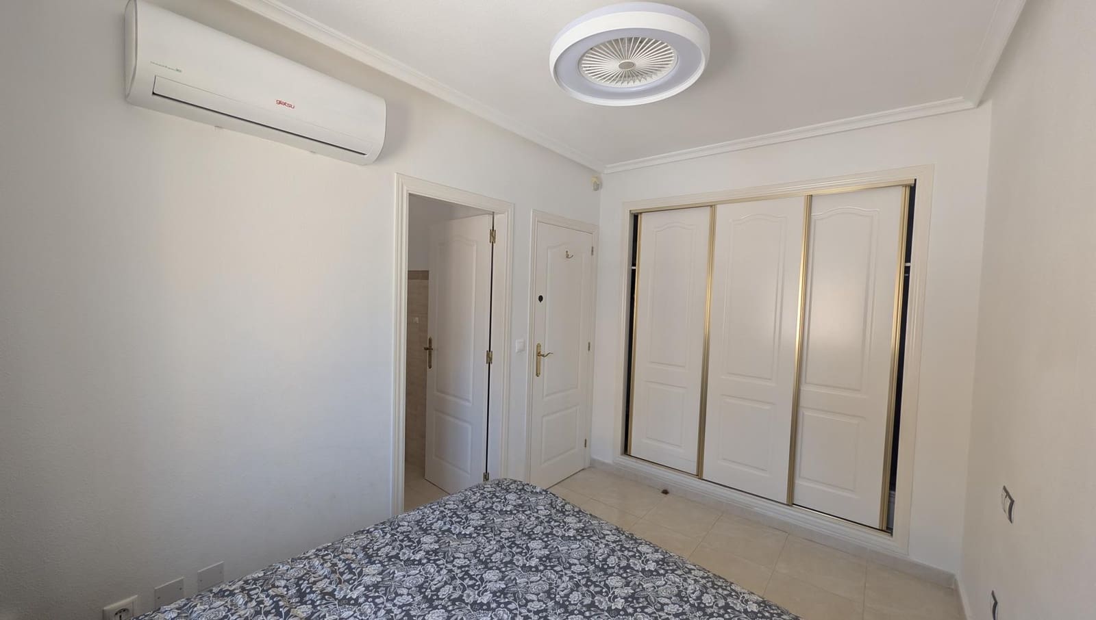 5 soverom Villa til salgs i Algorfa med svømmebasseng garasje - € 269 990 (Ref: 10001365)