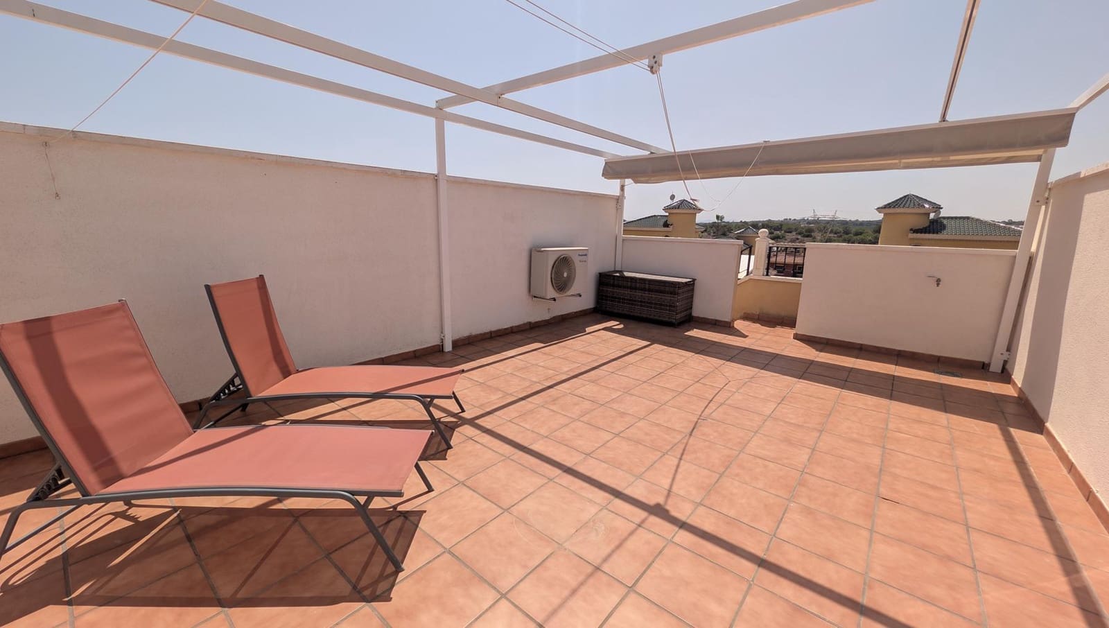 5 soverom Villa til salgs i Algorfa med svømmebasseng garasje - € 269 990 (Ref: 10001365)