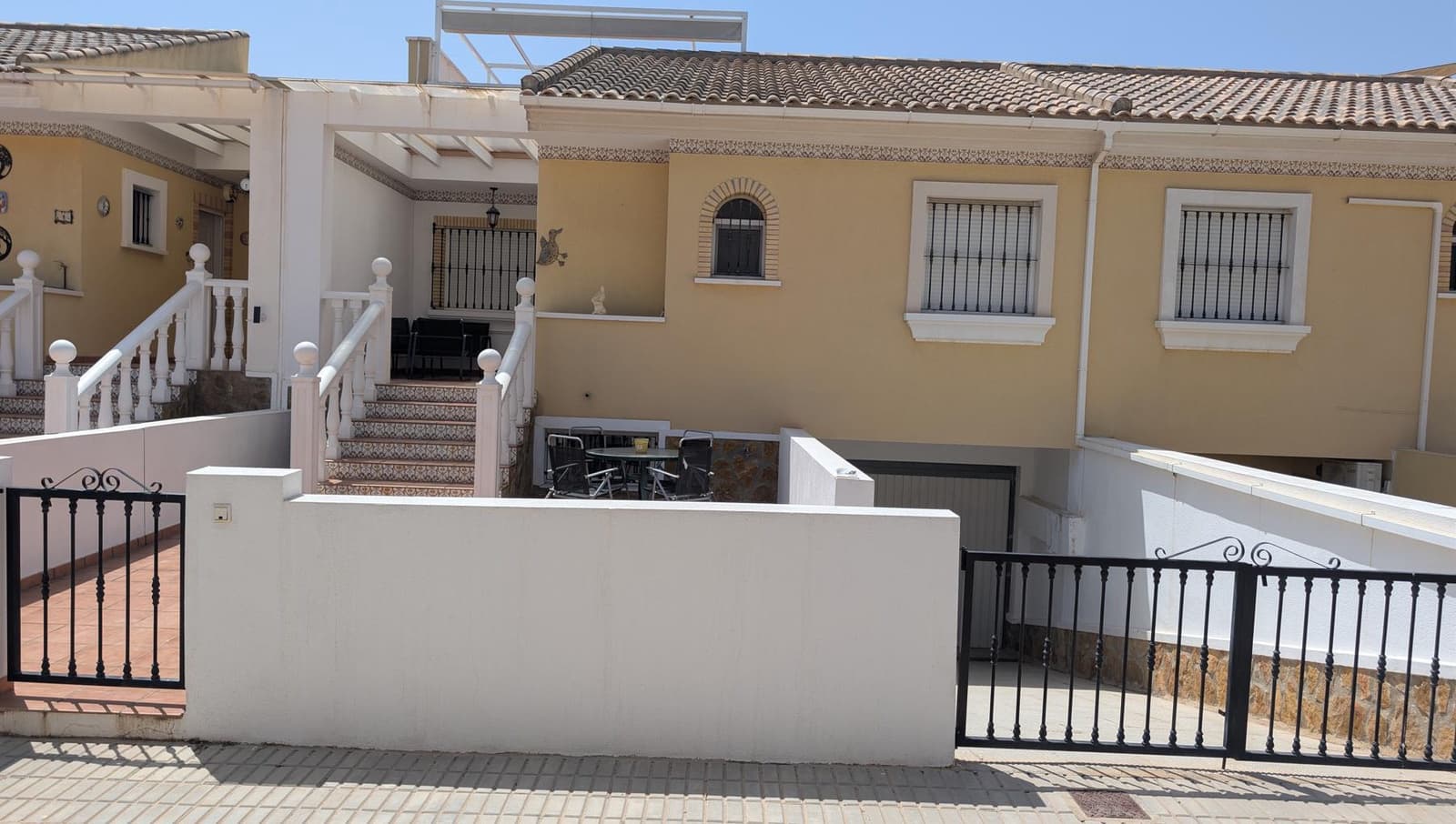 5 soverom Villa til salgs i Algorfa med svømmebasseng garasje - € 269 990 (Ref: 10001365)