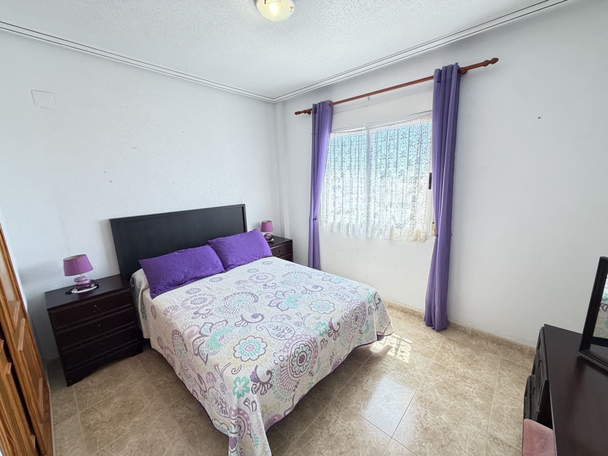 3 sovrum Lägenhet till salu i La Zenia med pool - 189 000 € (Ref: 10001368)