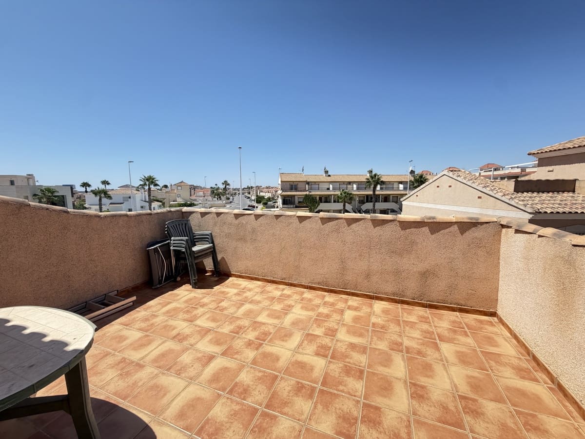 3 sovrum Lägenhet till salu i La Zenia med pool - 189 000 € (Ref: 10001368)
